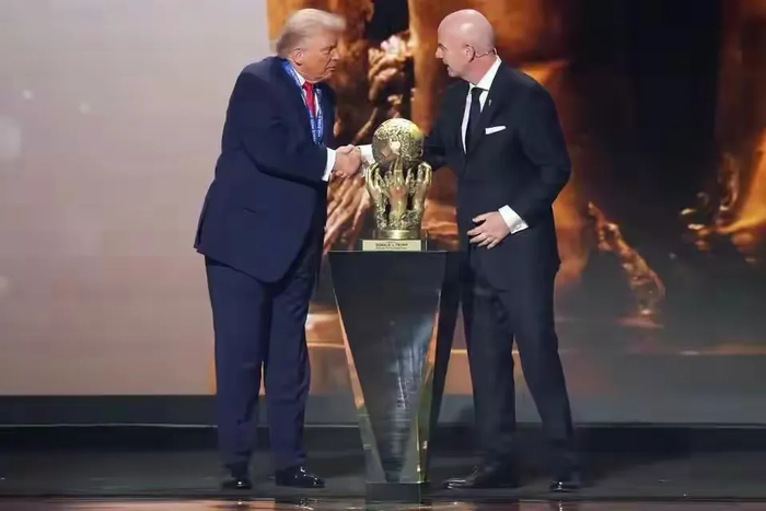 开云百家乐-伊朗踢不了世界杯?FIFA请把锅背好|国际足联|足球|战争|墨西哥|美加墨世界杯_新浪体育_新浪新闻